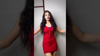 Pari Momo Viral Video On Instagram