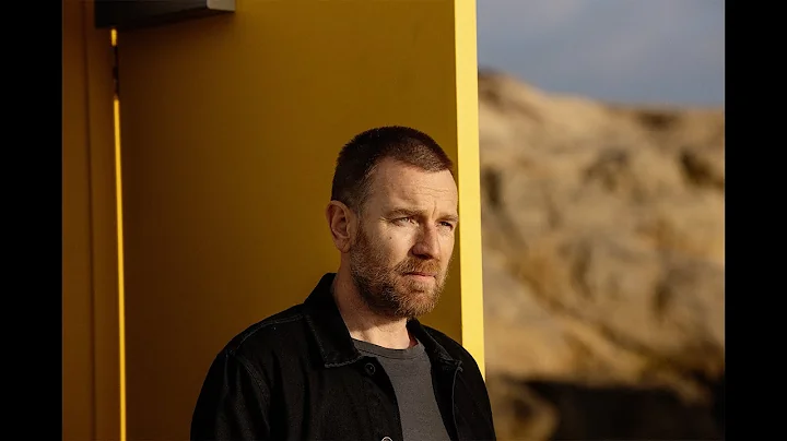 Sneak Peek Behind-the-Scenes of Expedia’s Big Game Ad