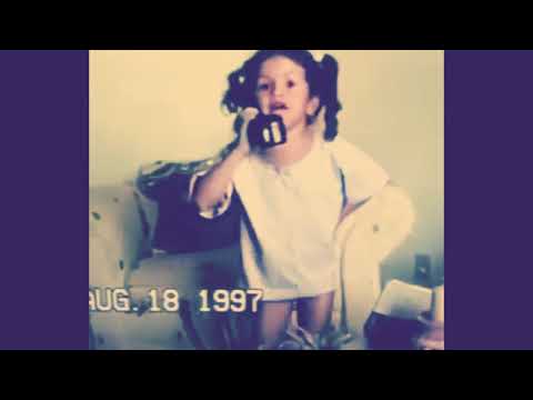 Selena Gomez childhood video/Selena on the phone talking to her mom/Cute Selena