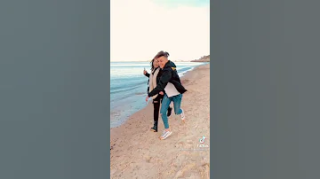 عيش معك حالة حب وحداني 