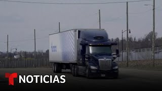 Prueban camiones de carga sin conductor en Texas | Noticias Telemundo by Noticias Telemundo 2,124 views 4 hours ago 41 seconds