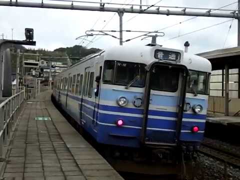 新潟車両センター（新ニイ）所属 115系 N-18編成 - YouTube