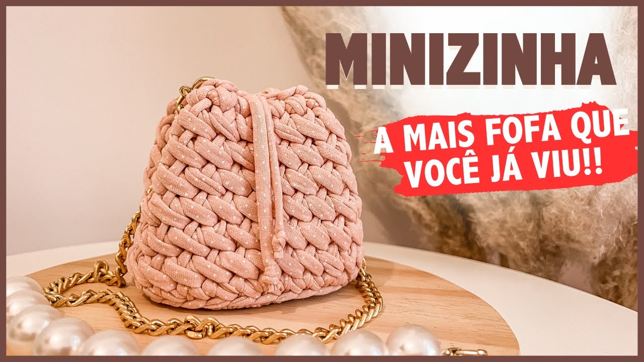 Bolsa em Crochê Pequena com Fio de Malha - Minizinha