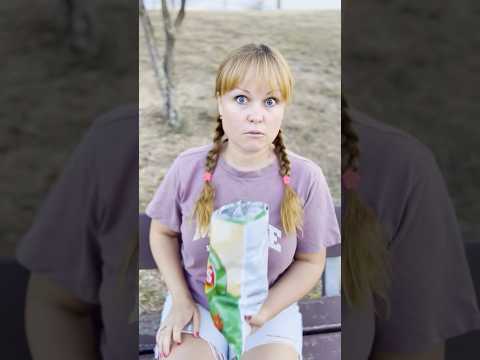 Чипсы вкуснее с друзьями😬😂🤪 #comedy
