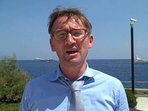 Hugh Hendry talks to Reuters Hedge Hub at GAIM 2009 in Monaco