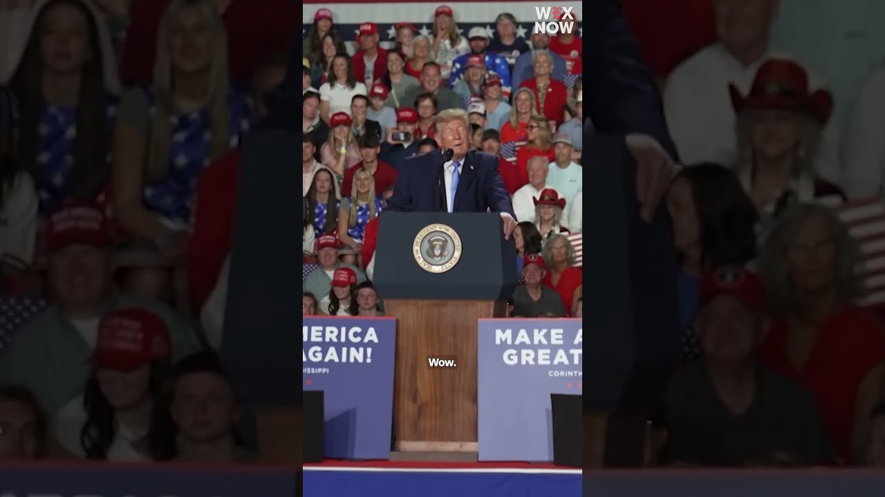 Donald Trump compliments rallygoers' appearance