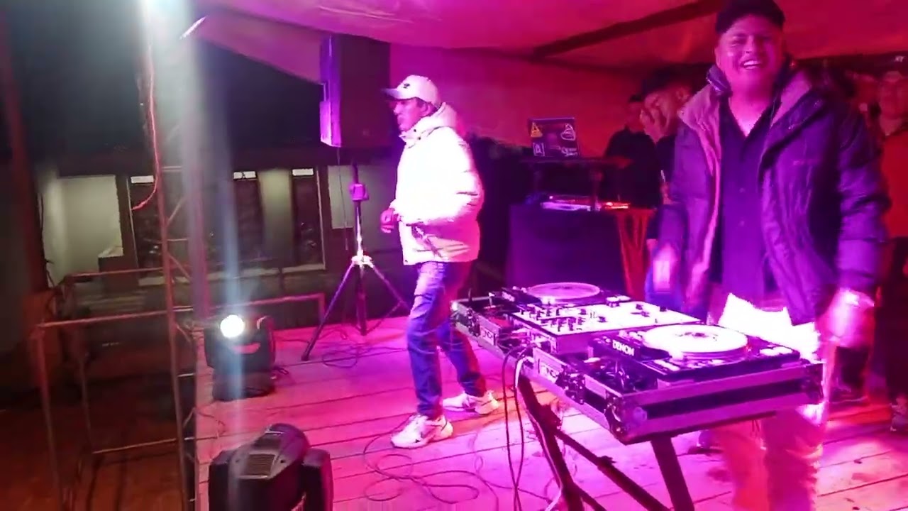 DJ EFRACALIX - JALOA LA LIBERTAD CANTÓN QUERO - VIERNES 20 DE FEBRERO DEL 2026  SONIDO PROYECTO 2000