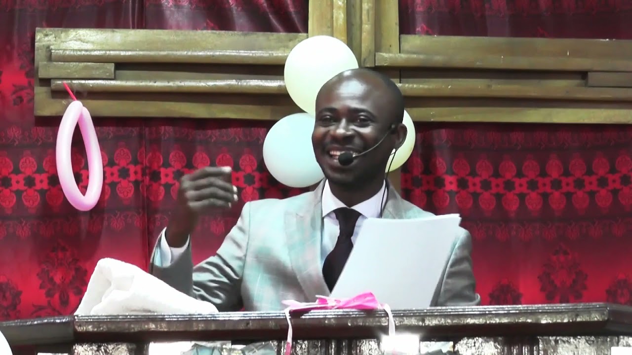 Qu' y a t 'il dans ta main ? - Tabernacle de la Sainteté de Kananga - Pasteur Mananssé KAYEMBE