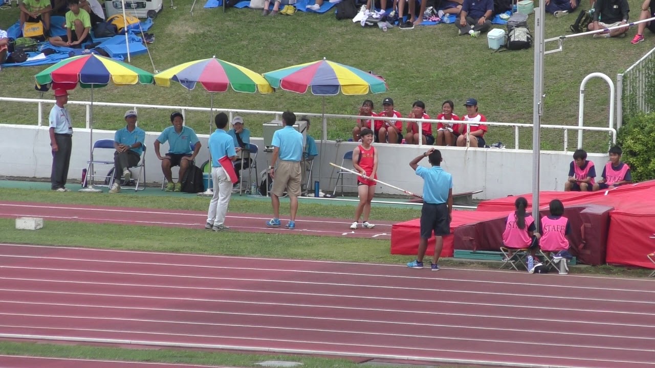 棒高跳び 女子中学生 【柳川美空】圧巻の日本中学生記録保持者！高1記録も保持し、高校生歴代10傑‼新世代棒高跳びがアツい！