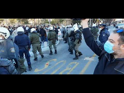 Thestival.gr Ένταση μεταξύ φοιτητών και αστυνομιας
