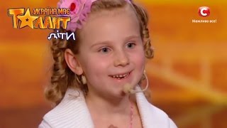 Little girl tells a funny verses on Ukraine's Got Talent.