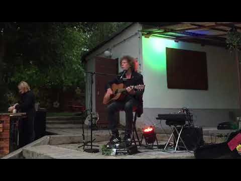 LiveAuftritt Gartenfest Sprottenaue im Biergarten Schmölln. Oasis Song