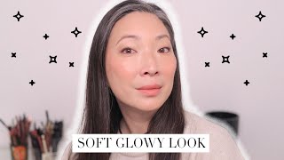 Soft ✨ Glowy ✨ Look screenshot 5