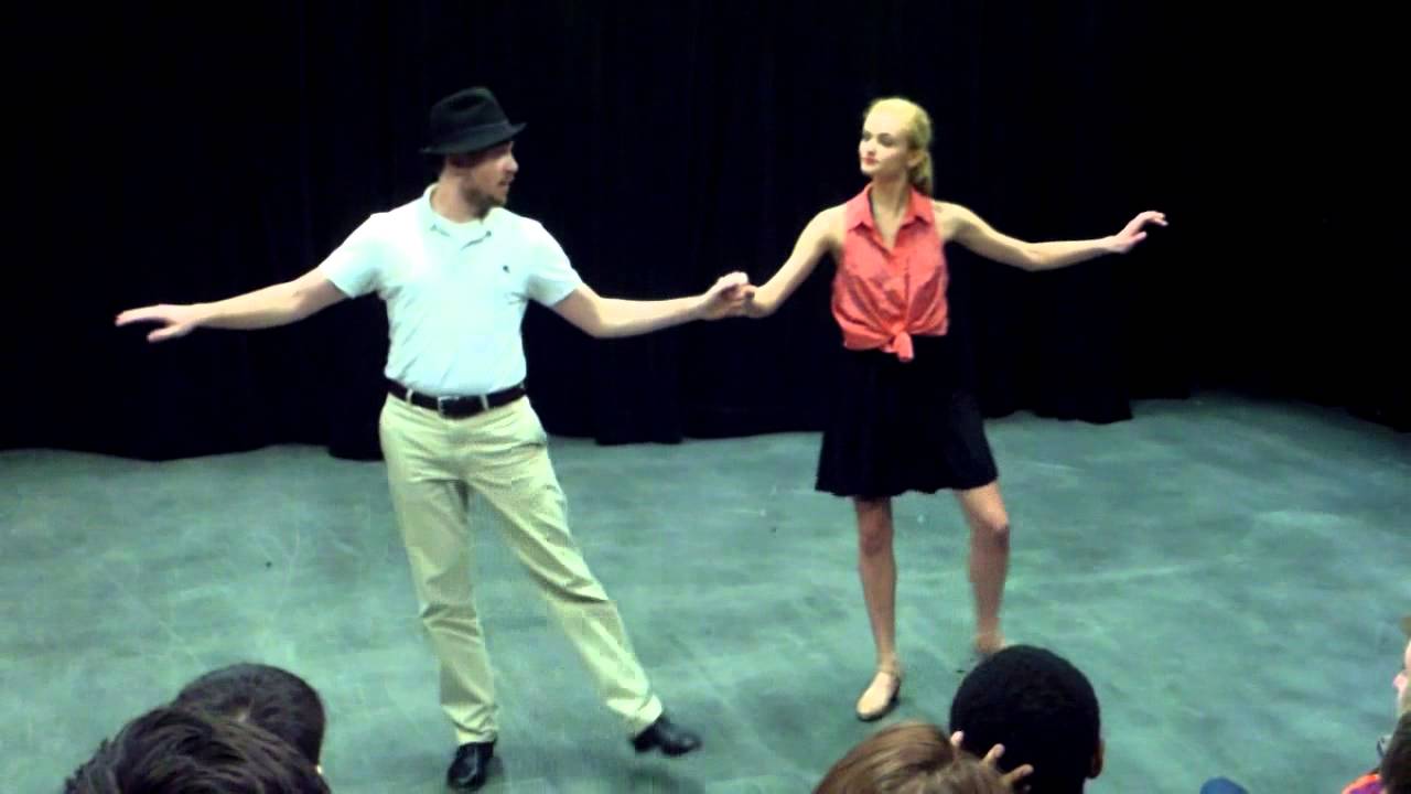 What A Glorious Feeling Scene (Mallory and Joey) - YouTube