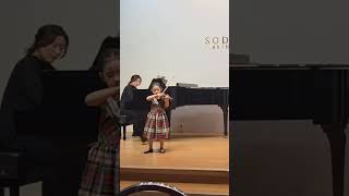 5yrs violin Gossec Gavotte