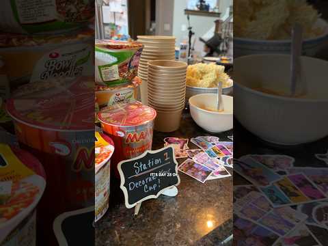 I set up a ramen bar for 30 people (28/30)