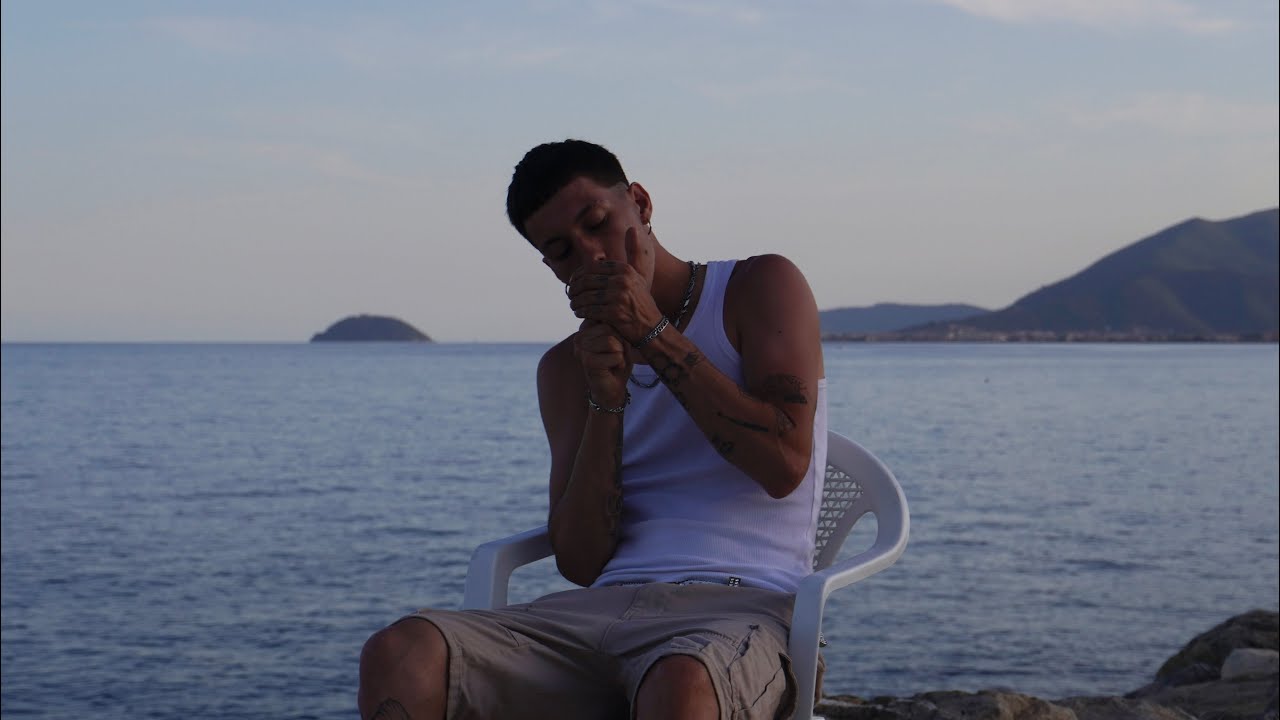 Marasma - Sedie di plastica