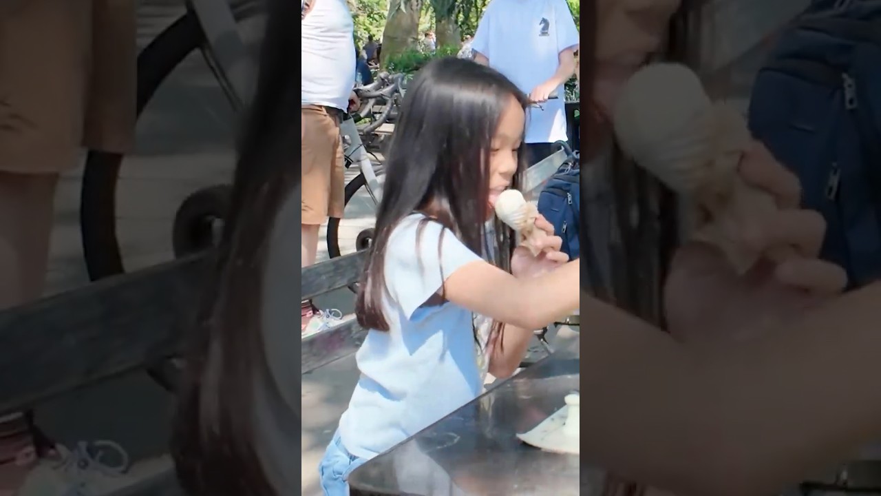 This tiny chess girl talks MAD TRASH over the board 😳