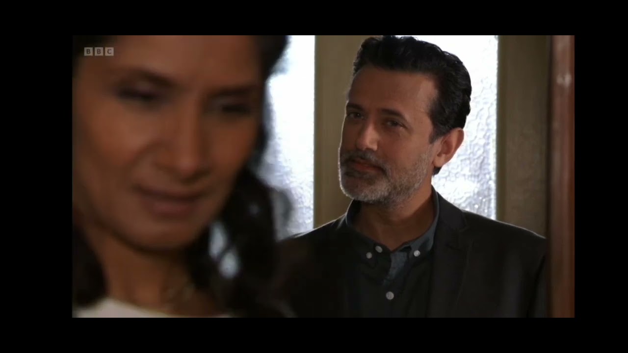 (81) The one with the suspicious one booked room 1/2