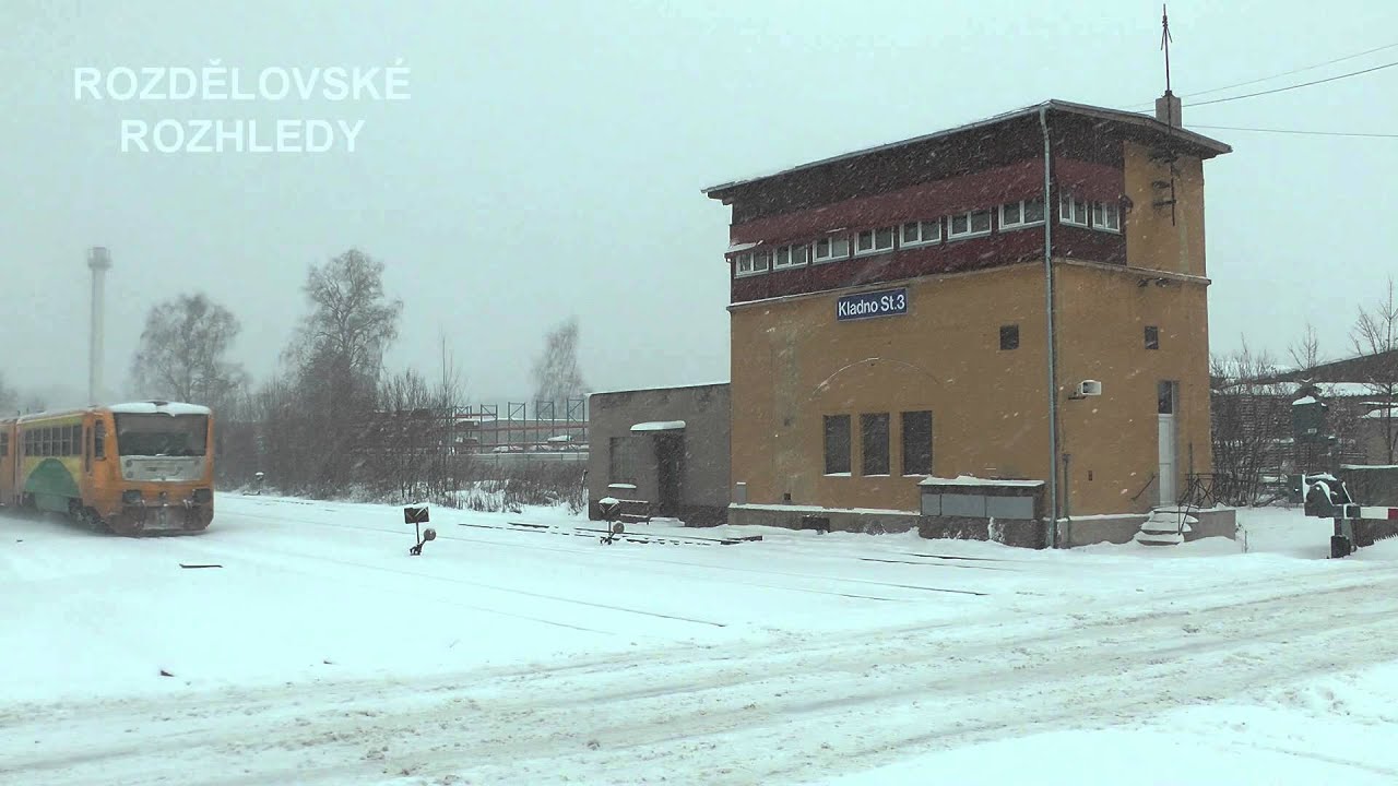 Sněhové peklo na nádraží Kladno