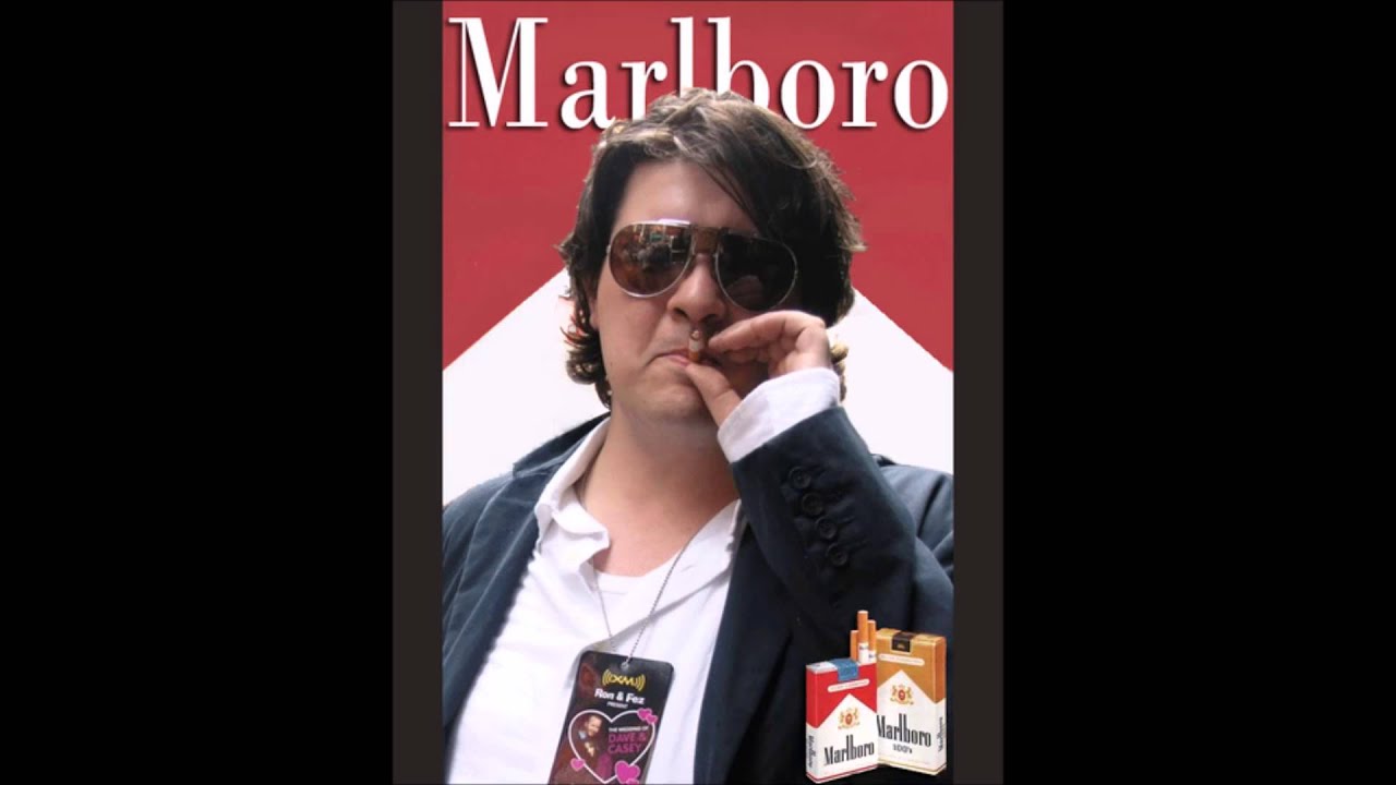 Tell a Secret, Hicks shares a doozy....