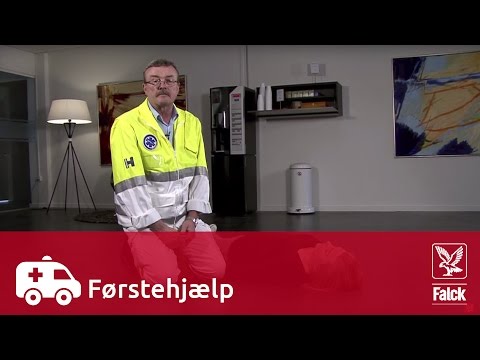 Video: Sådan klæder du en forbrænding på (med billeder)