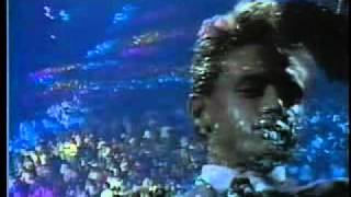 Luis Miguel -- Fria Como El Viento -- DVD 1990