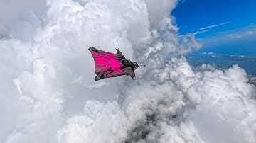 Flying with clouds VR 360