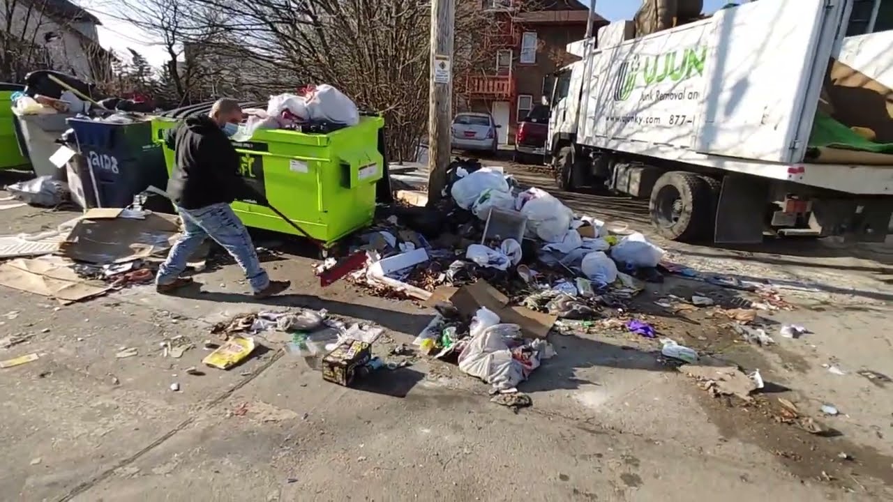 Milwaukee Junk Removal - Trash Overflow