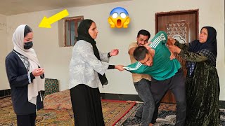 Hojjat’s Marriage: Nemat and Fatemeh’s Anger at the Smitten Nurse screenshot 1