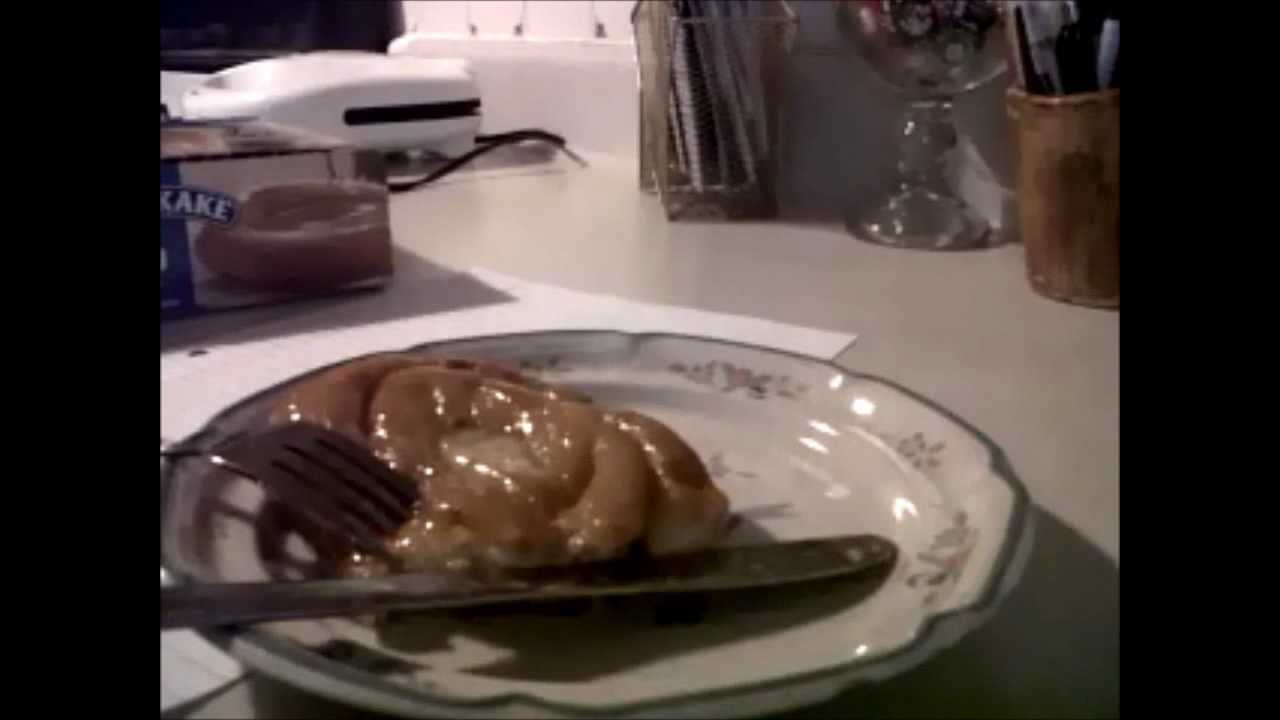 How to Eat a Honey Bun the correct way YouTube