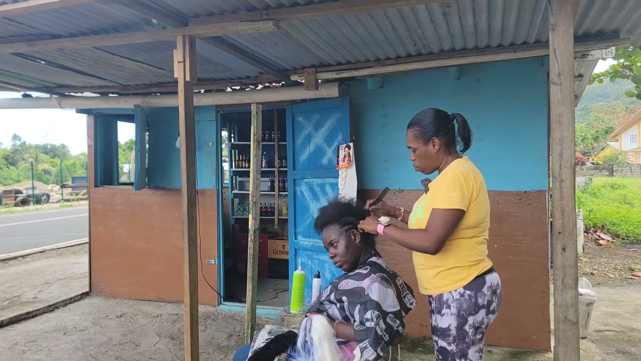 Getting my new hairstyle 