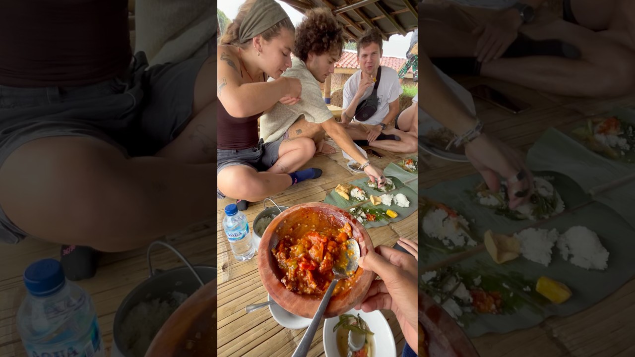 Kehujanan Disaung, Kami Nikmati Makanan Sunda Ini … 