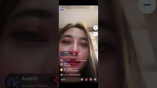 Beautiful Girl Akang Mv Is Good At Cooking