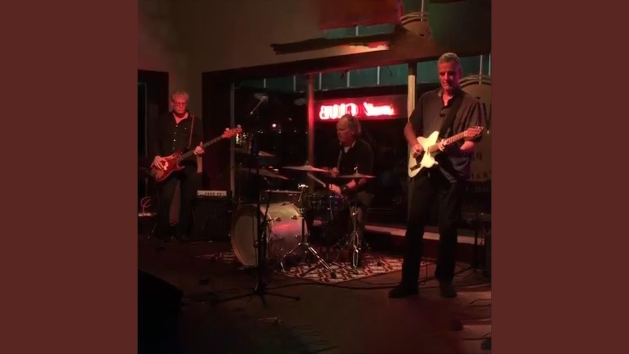 Chaino-1 (Live) - YouTube
