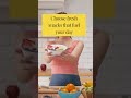 Fresh Choices Versus Random Snacking