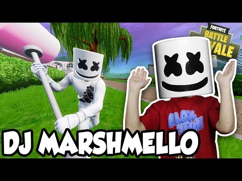 I Am Dj Marshmello In Fortnite Battle Royale Youtube - omg dj marshmello plays roblox