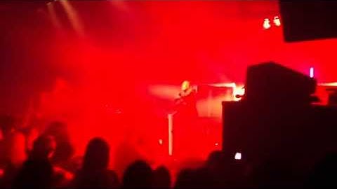 Metric - Speed The Collapse (Full Version)