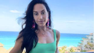 Emily Compagno 46 Flaunts Her Huge Size In Latest Photos