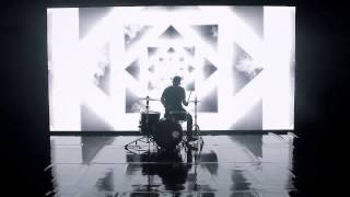 Tom Smith - Dynamite (Official Music Video)