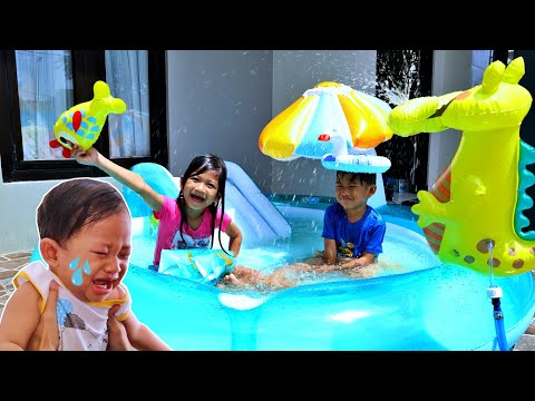 NANGIS HISTERIS, Drama Surprise Kolam Renang Perosotan Mandi & Main Air ft MY BABY Kids Doraemon