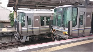 JR貨物 EF210-340号機 貨物列車 ホイッスルに鳴らし膳所駅通過  JR西日本 223系2000番台 W33編成 普通 米原行き 石山駅  20230420