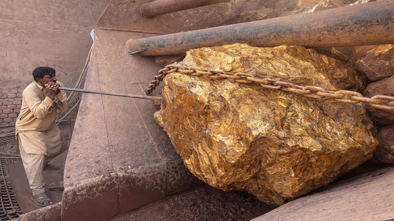 Powerful Crusher Machine vs Giant Stone | Real Hard Work Video