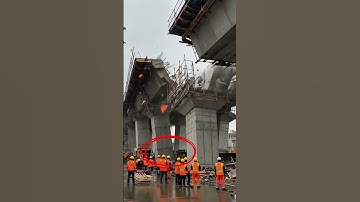 🏃💨Workers Run for Their Lives as Bridge Falls #construction #fail #bridge #collapse #crash #engineer