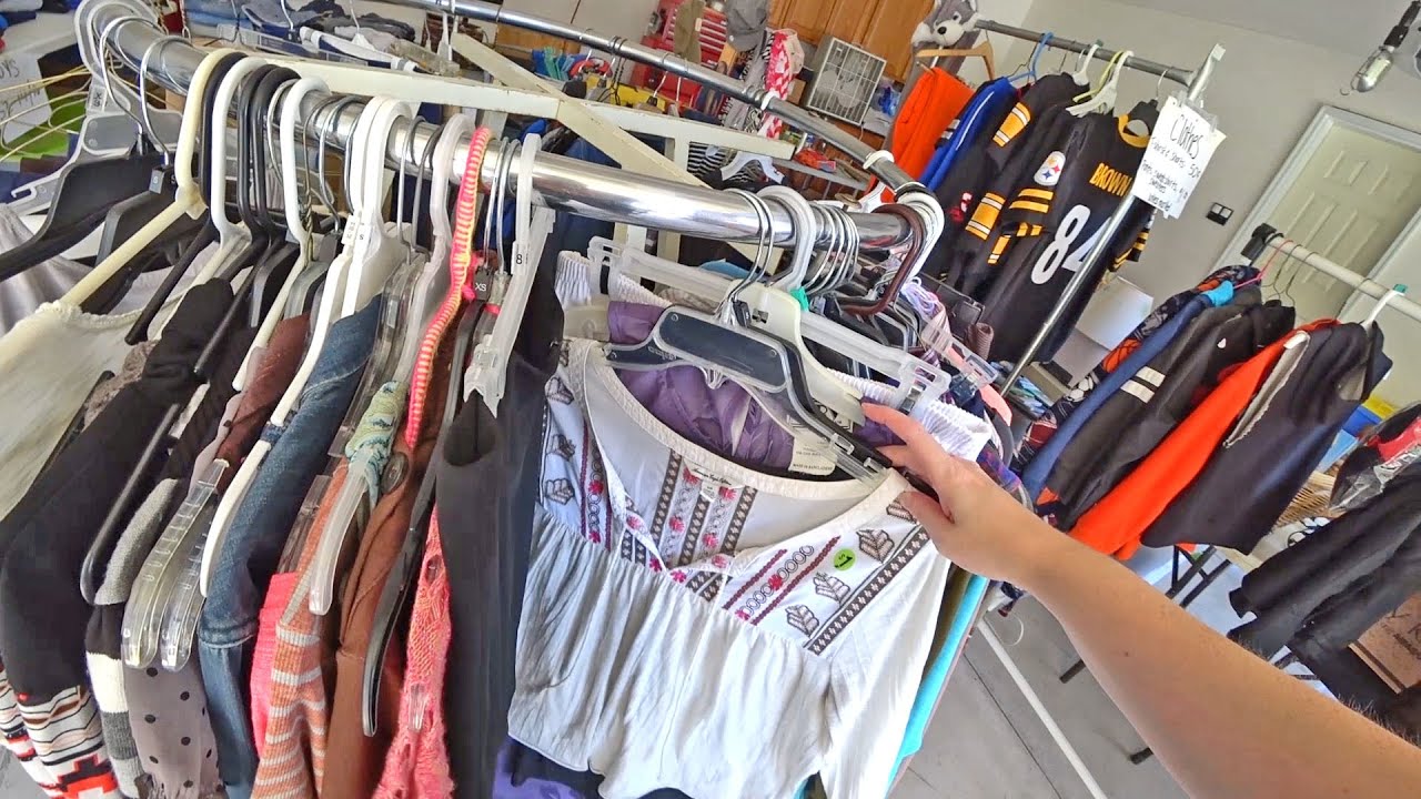 COACH, KATE SPADE & MORE! Love Finding Designer! Yard Sale Shop With Me