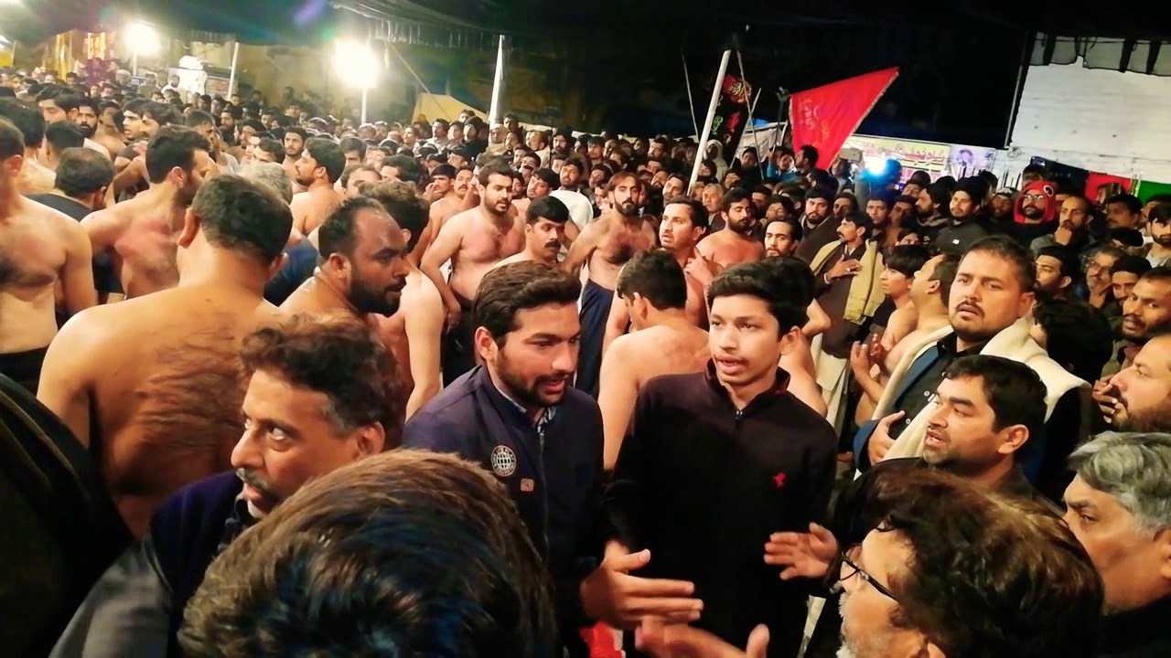 Bazar Kay Hajoom May Ro Kar Umme Laila (Matmi Dasta Tableeg Matam Shabbir Multan)