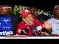 MASHABIKI WA SIMBA WAWAVAA WACHEZAJI WAO SIMBA HII WANACHEZ KAMA WATOTO TUNAITAKA YANGA KWENYE FA 