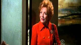 Two And A Half Men S09E07 Mumscene