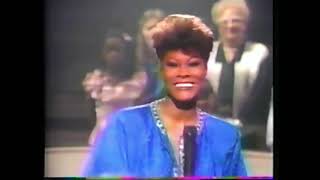 Dionne Warwick & The International Children’s Choir | SOLID GOLD | “We are The World” (2/15/1986)