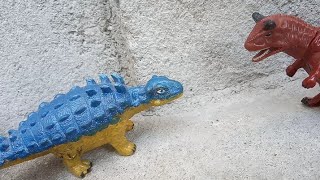 Juric World Acampamento Jurássico - Bolota Vs Toro Versão Brinquedo